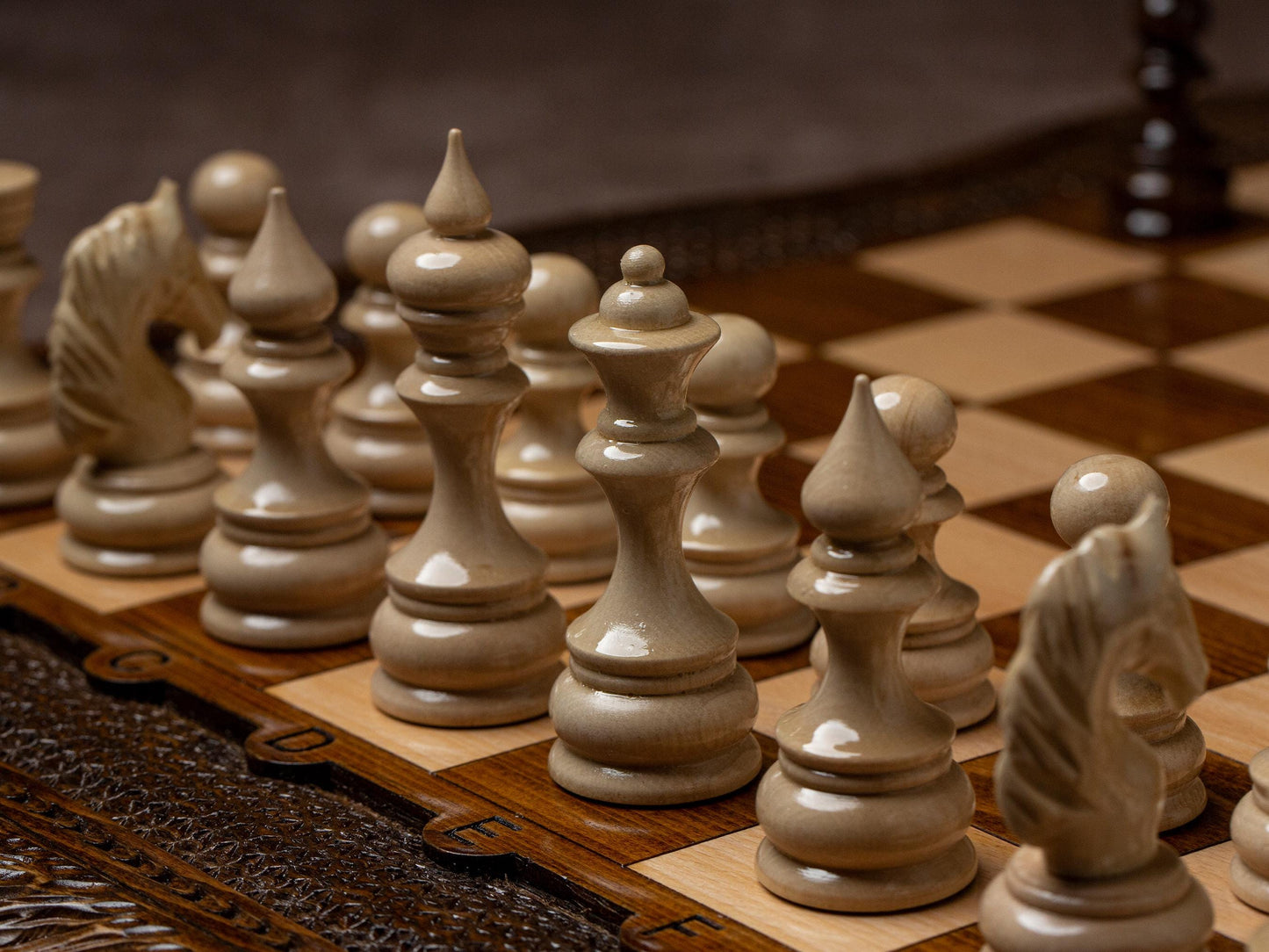 Elegant Chess Set with Mountain Design / HANDMADE / PERSONALIZED
