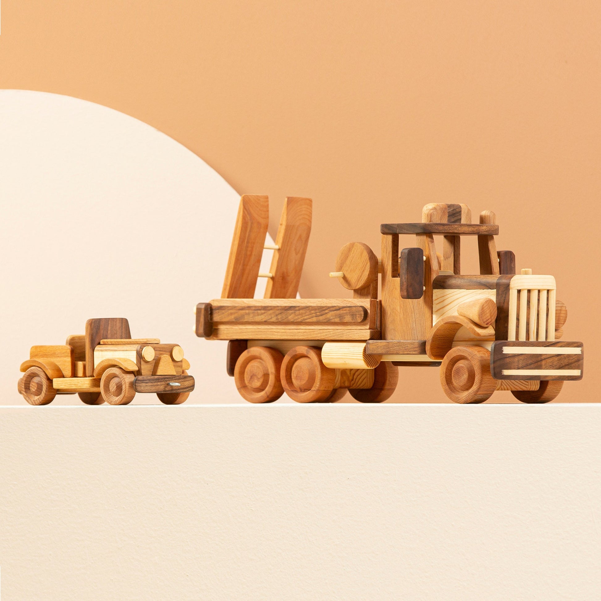 Wooden Toy Large Tow Truck / Handcrafted Wooden Toys / PERSONALIZED