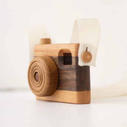 Wooden Toy Camera: Personalized Photographer Gift