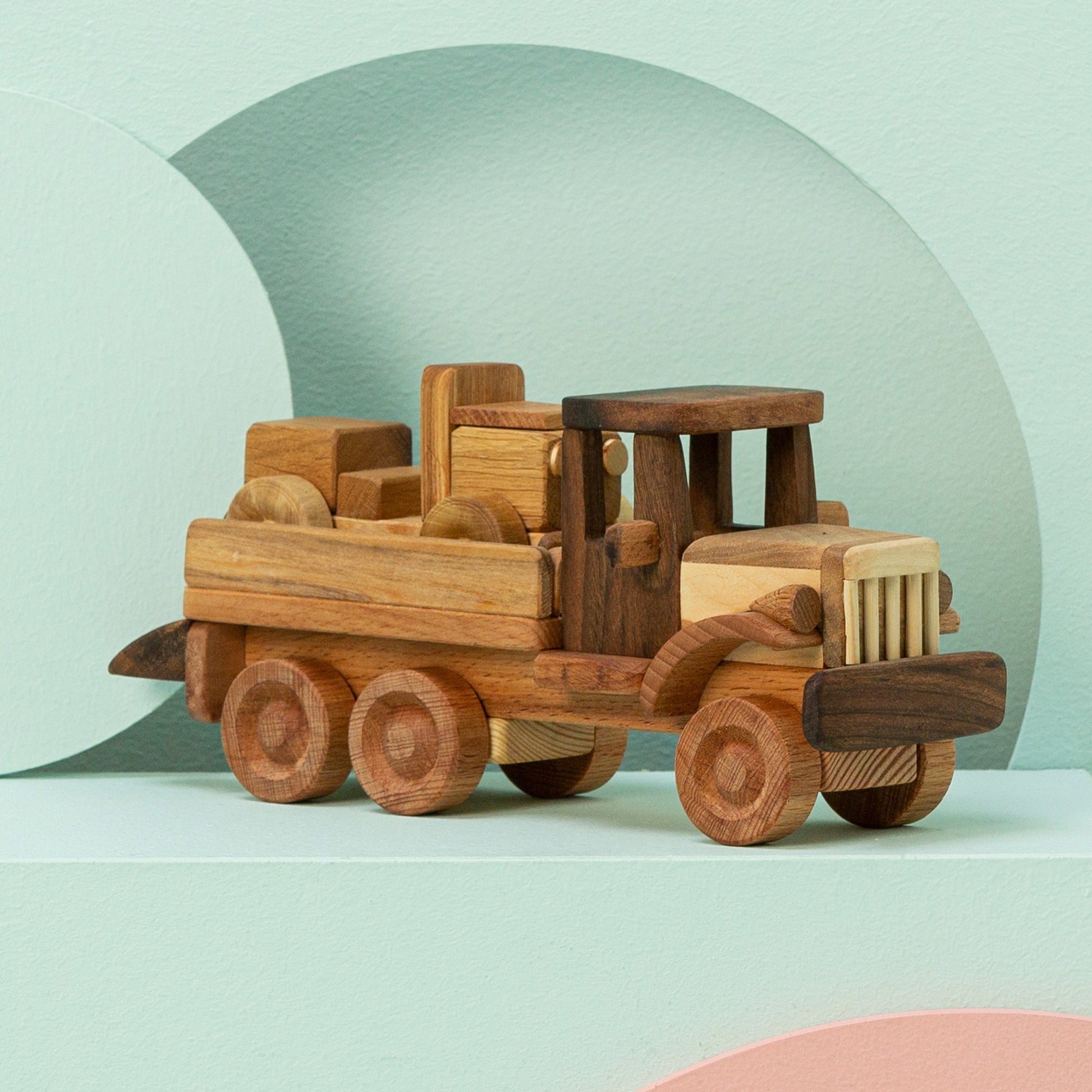 Tow Truck with Car, Handmade Wooden Toys, Wood Truck Toy For Kids / PERSONALIZED
