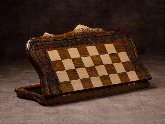 Elegant Chess Set with Mountain Design / HANDMADE / PERSONALIZED