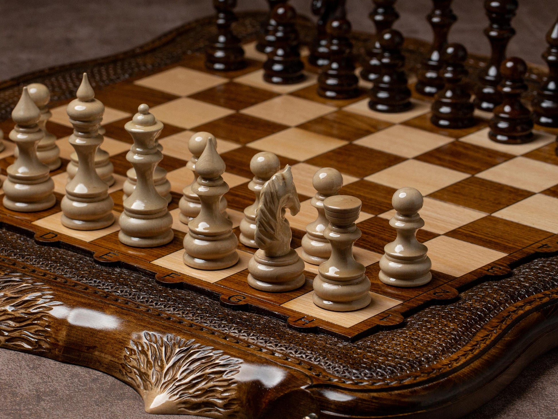Elegant Chess Set with Mountain Design / HANDMADE / PERSONALIZED