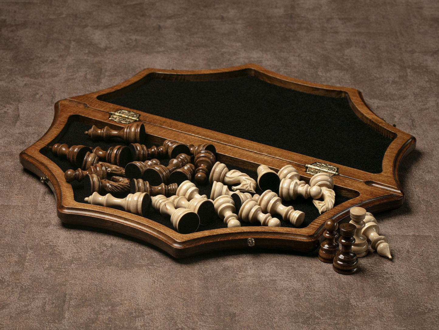Unique Star shaped Chess Set / PERSONALIZED / HANDMADE