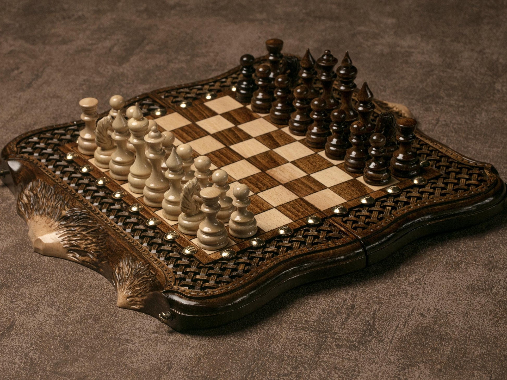 Handmade Chess and Backgammon Set: Beech Wood with Mount Ararat Design